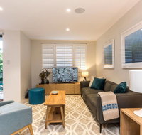 Nobbs  Executive 2 Storey Sydney Apartment with Pool - Melbourne Tourism