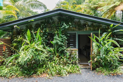 Sanctuary In The Pocket - Melbourne Tourism 15