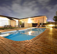Winning Post Motor Inn - Melbourne Tourism