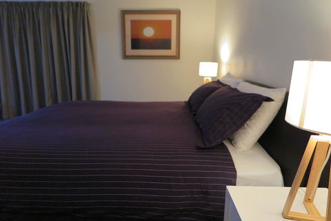 Summerhill Motor Inn - Melbourne Tourism 0