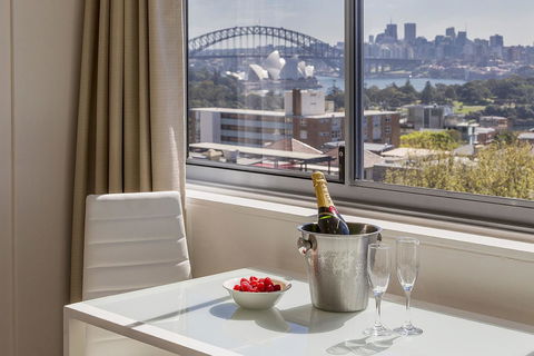 Macleay Hotel - Melbourne Tourism 18