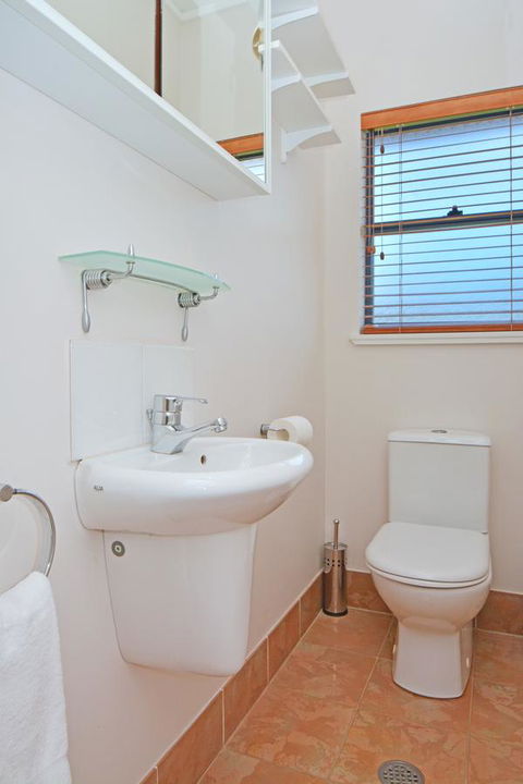 JE Guesthouse, Central To All The Hunter Valley Has To Offer - Melbourne Tourism 19