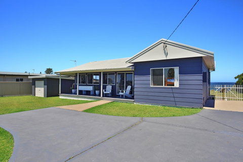 Glory @ Culburra - Absolute Beachfront - Pet & Family Friendly - Melbourne Tourism 17