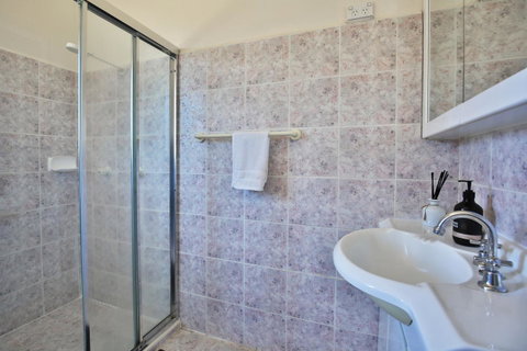 Glory @ Culburra - Absolute Beachfront - Pet & Family Friendly - Melbourne Tourism 9