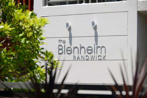 The Blenheim - Melbourne Tourism 11