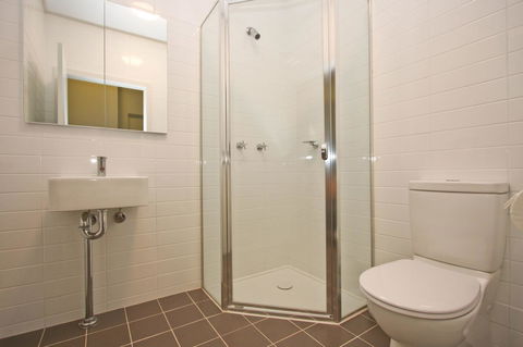 The Star Apartments - Melbourne Tourism 25