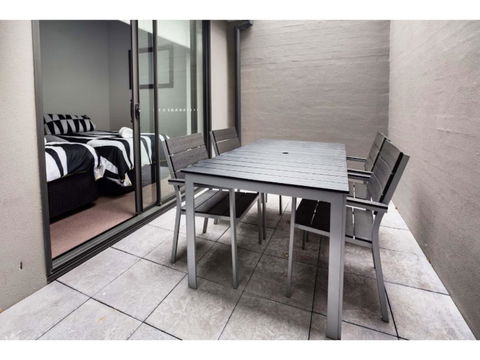 The Star Apartments - Melbourne Tourism 20