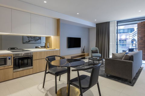 SKYE Suites Sydney - Melbourne Tourism 17