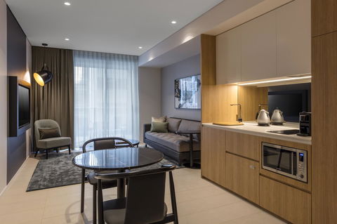 SKYE Suites Sydney - Melbourne Tourism 25