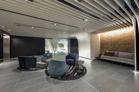 SKYE Suites Sydney - Melbourne Tourism 12