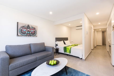 The Merchant Hotel - Melbourne Tourism 1