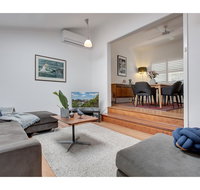 Spacious cottage with views 10 mins from the city - Melbourne Tourism