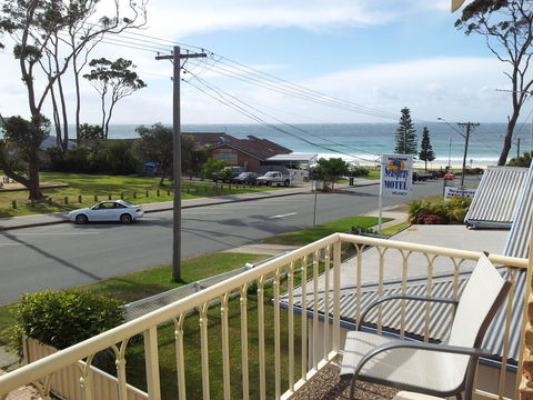Mollymook Surfbeach Motel & Apartments - Melbourne Tourism 10