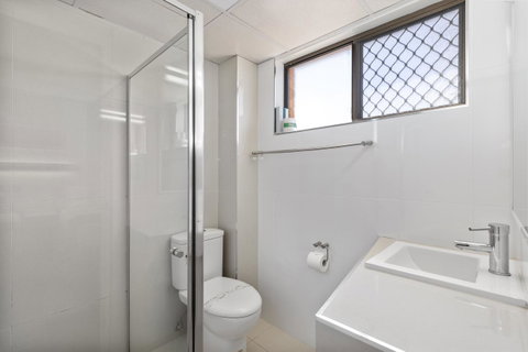 Coastal Bay Motel - Melbourne Tourism 14
