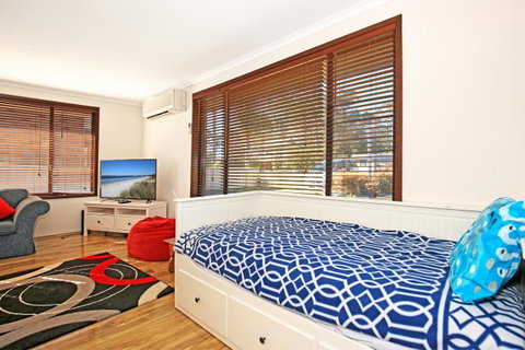 Sandy Toes Beach House Jervis Bay - 2min To Beach - Melbourne Tourism 4