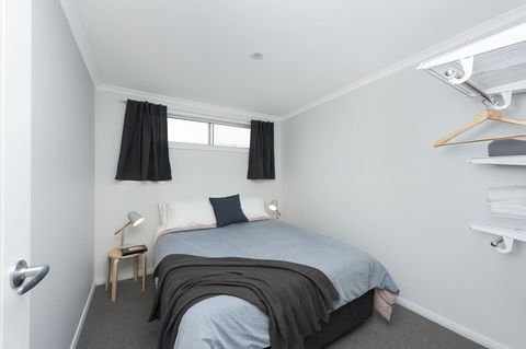 125 Milton - Melbourne Tourism 6