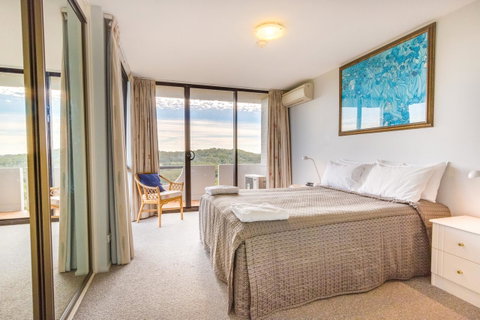 Pacific Towers Beach Resort - Melbourne Tourism 37