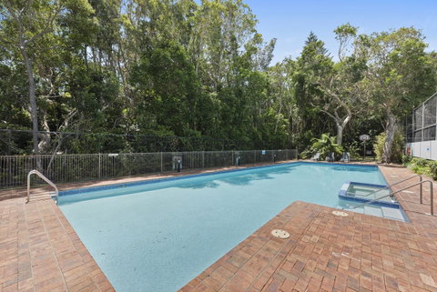 Pacific Towers Beach Resort - Melbourne Tourism 14