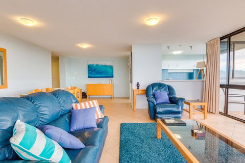 Pacific Towers Beach Resort - Melbourne Tourism 34