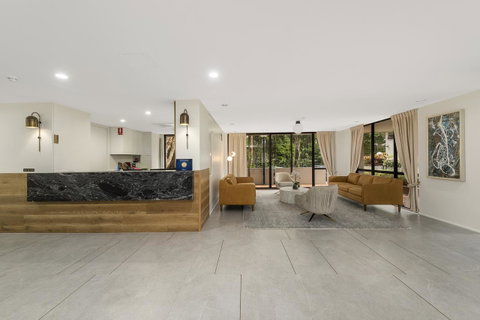 Pacific Towers Beach Resort - Melbourne Tourism 7