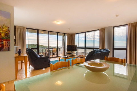 Pacific Towers Beach Resort - Melbourne Tourism 42