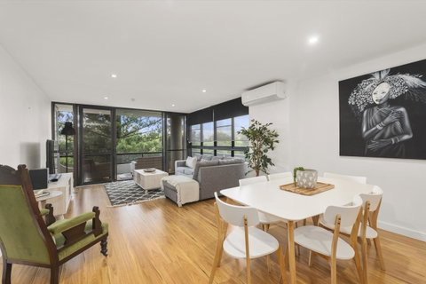 Pacific Towers Beach Resort - Melbourne Tourism 5