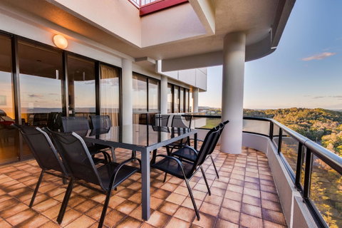 Pacific Towers Beach Resort - Melbourne Tourism 12