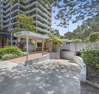 Pacific Towers Beach Resort - Melbourne Tourism