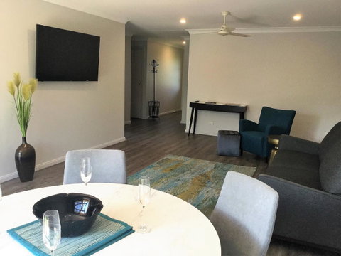 Tic Tac Toe Quality Accommodation - Melbourne Tourism 9