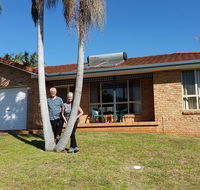 Twin Palms Holiday House at Lighthouse - Melbourne Tourism