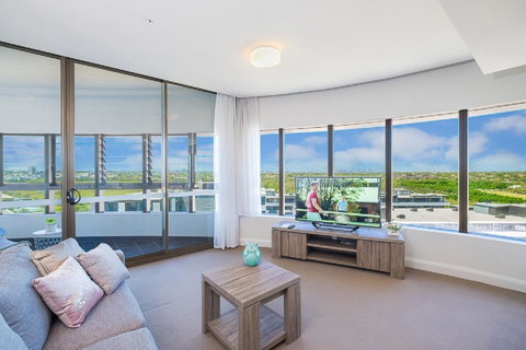Australian Tower Stay - Melbourne Tourism 1