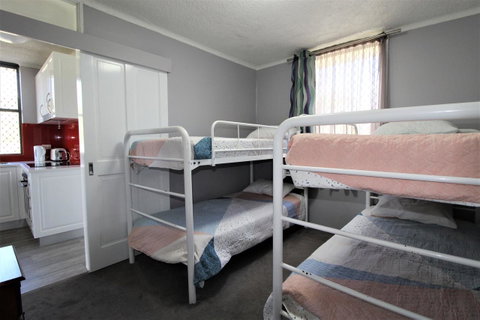 Beachfront 3, 25 Willow Street - Melbourne Tourism 10