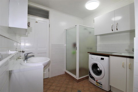 Beachfront 3, 25 Willow Street - Melbourne Tourism 11
