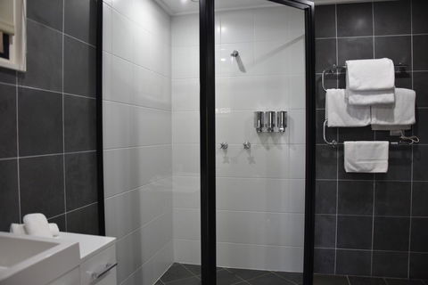 Pure Chalet Thredbo - Melbourne Tourism 4