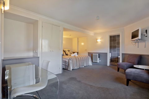 Pure Chalet Thredbo - Melbourne Tourism 11