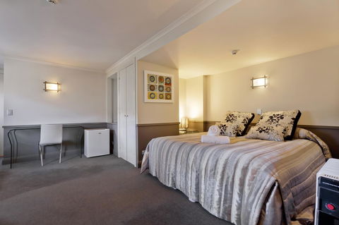 Pure Chalet Thredbo - Melbourne Tourism 12