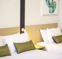 Nightcap at Hume Hotel - Melbourne Tourism