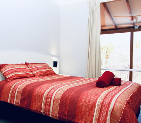 Erldunda Desert Oaks Resort - Melbourne Tourism 4