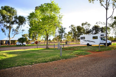 Erldunda Desert Oaks Resort - Melbourne Tourism 29