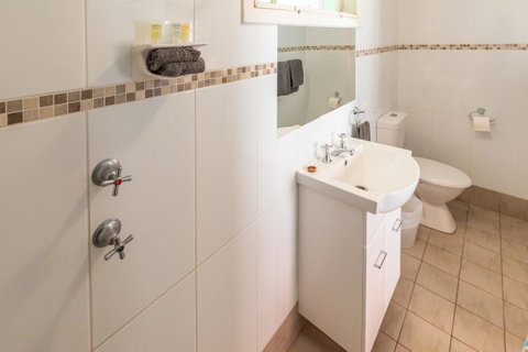 Glen Helen Lodge - Melbourne Tourism 22
