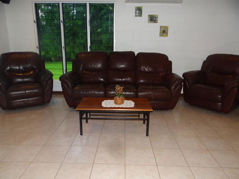 DARWIN'S SHADY ACRES RETREAT - Melbourne Tourism 22