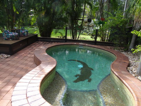 DARWIN'S SHADY ACRES RETREAT - Melbourne Tourism 13