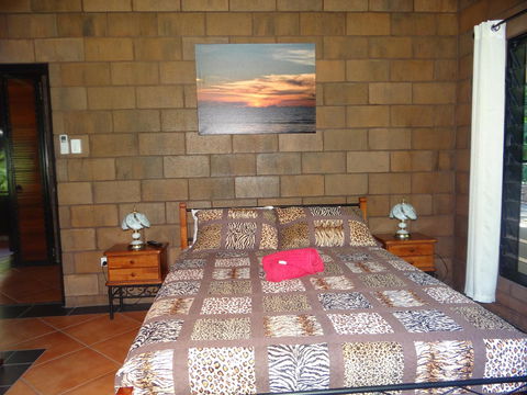 DARWIN'S SHADY ACRES RETREAT - Melbourne Tourism 37