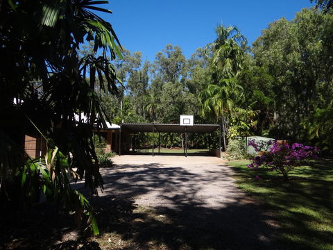 DARWIN'S SHADY ACRES RETREAT - Melbourne Tourism 4