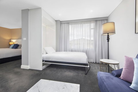 Canberra Rex Hotel - Melbourne Tourism 34