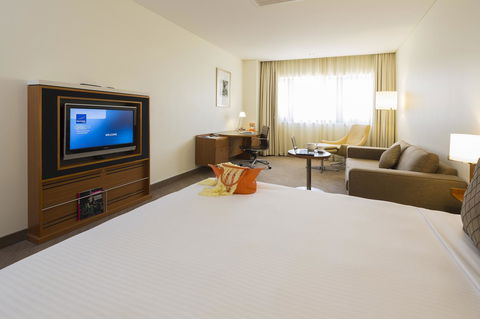 Novotel Canberra - Melbourne Tourism 23