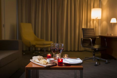 Novotel Canberra - Melbourne Tourism 42