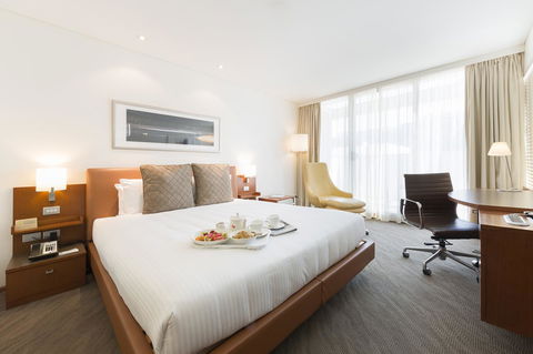 Novotel Canberra - Melbourne Tourism 7