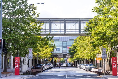 Highgate Executive Apartment City Walk Canberra - Melbourne Tourism 36