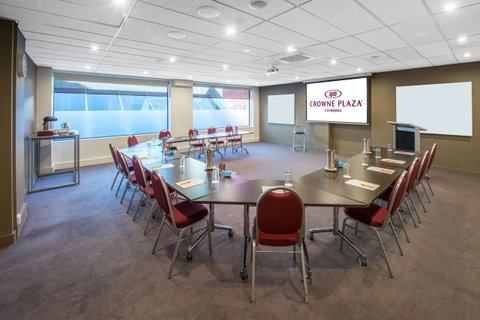 Crowne Plaza Canberra, An IHG Hotel - Melbourne Tourism 8